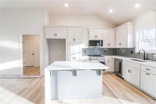 $339,900 | 218 North Boardman Street, Pleasant Hill, MO 64080