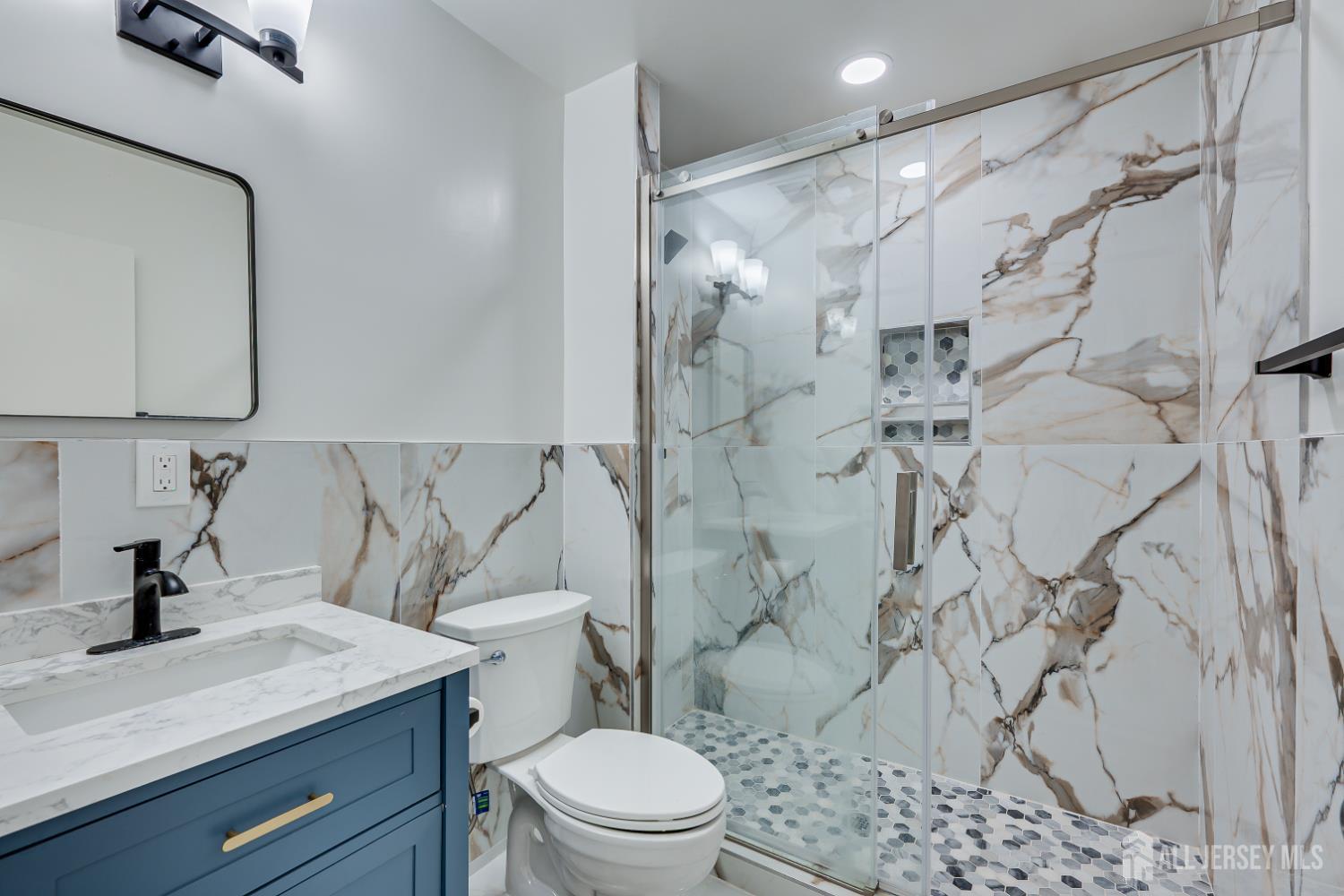 6 Woodbury Road Edison, NJ 08820 - Photo 21 of 32