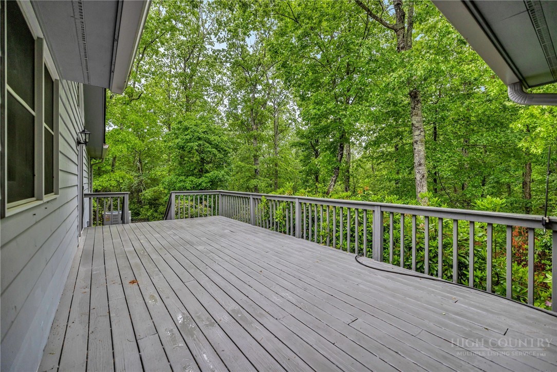 1142 Hartzog Ford Road West Jefferson, NC 28694 - Photo 42 of 47