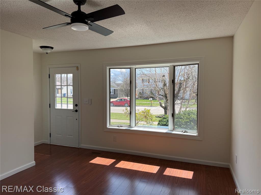 44256 Proctor Road Canton, MI 48188 - Photo 5 of 59 Gallery Image 5