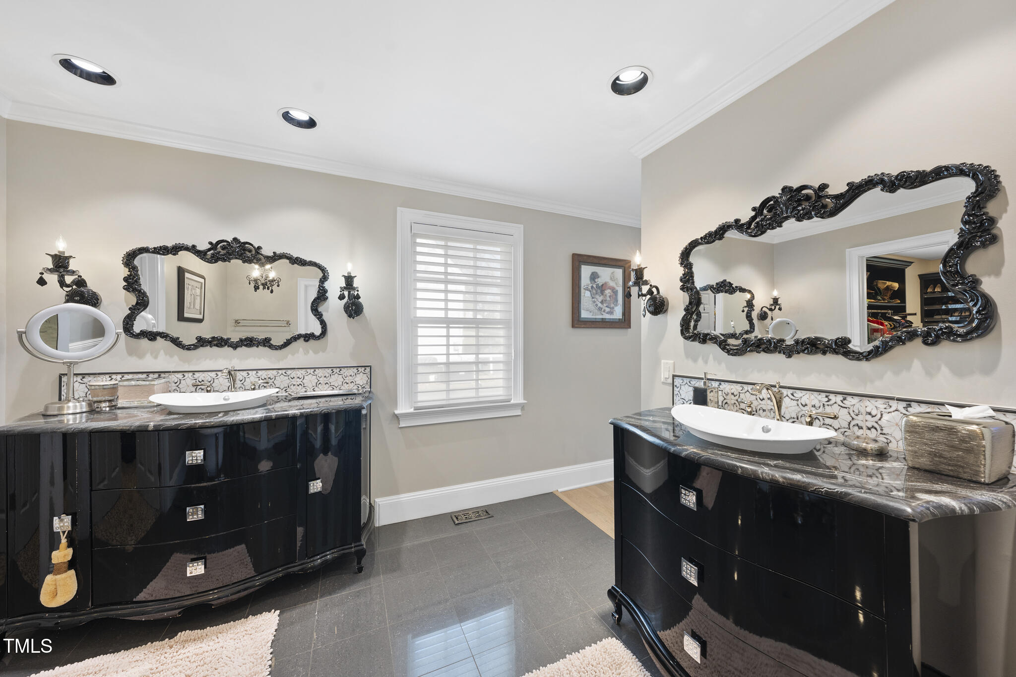 920 West Johnson Street Raleigh, NC 27605 - Photo 21 of 42 a bathroom with a sink and a mirror