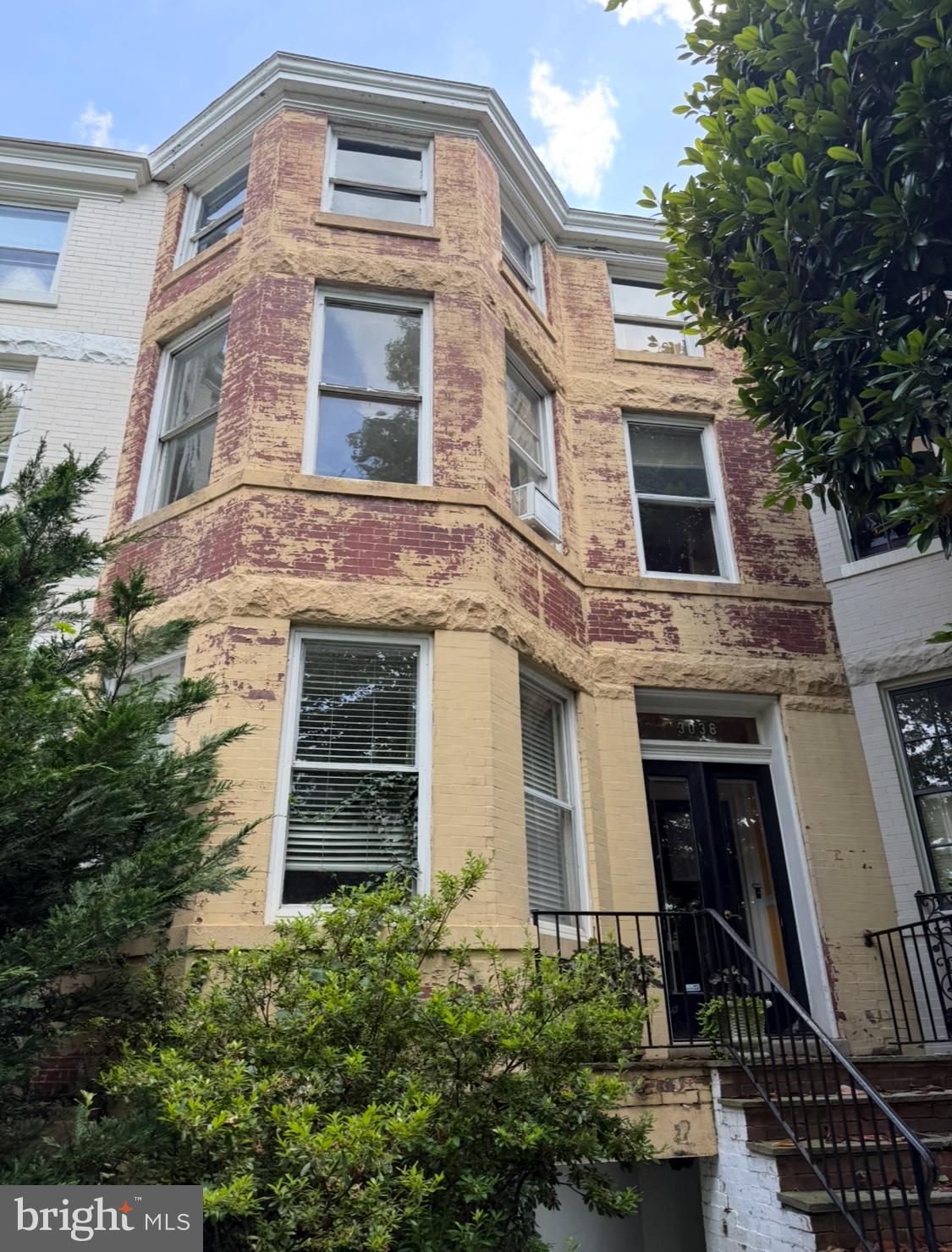 3036 O Street Northwest Washington, DC 20007 - Photo 1 of 5 Gallery Image 1