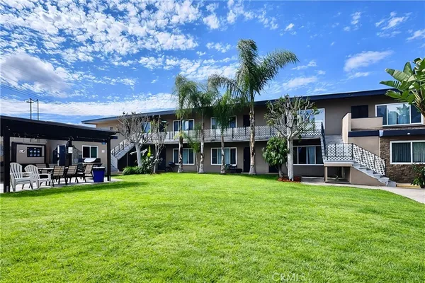 $1,995 | 1826 West Sallie Lane, Unit 7, Anaheim, CA 92804