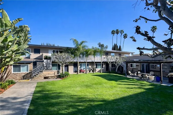 $1,995 | 1826 West Sallie Lane, Unit 7, Anaheim, CA 92804