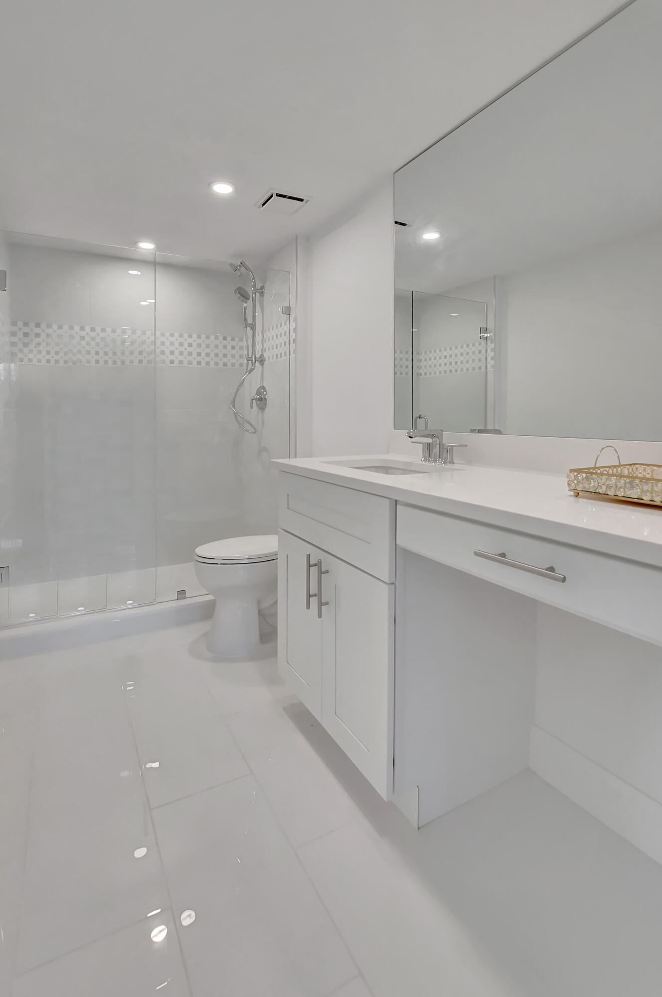 7819 Lakeside Boulevard, Unit 842 Boca Raton, FL 33434 - Photo 23 of 58 18_dsc_0301