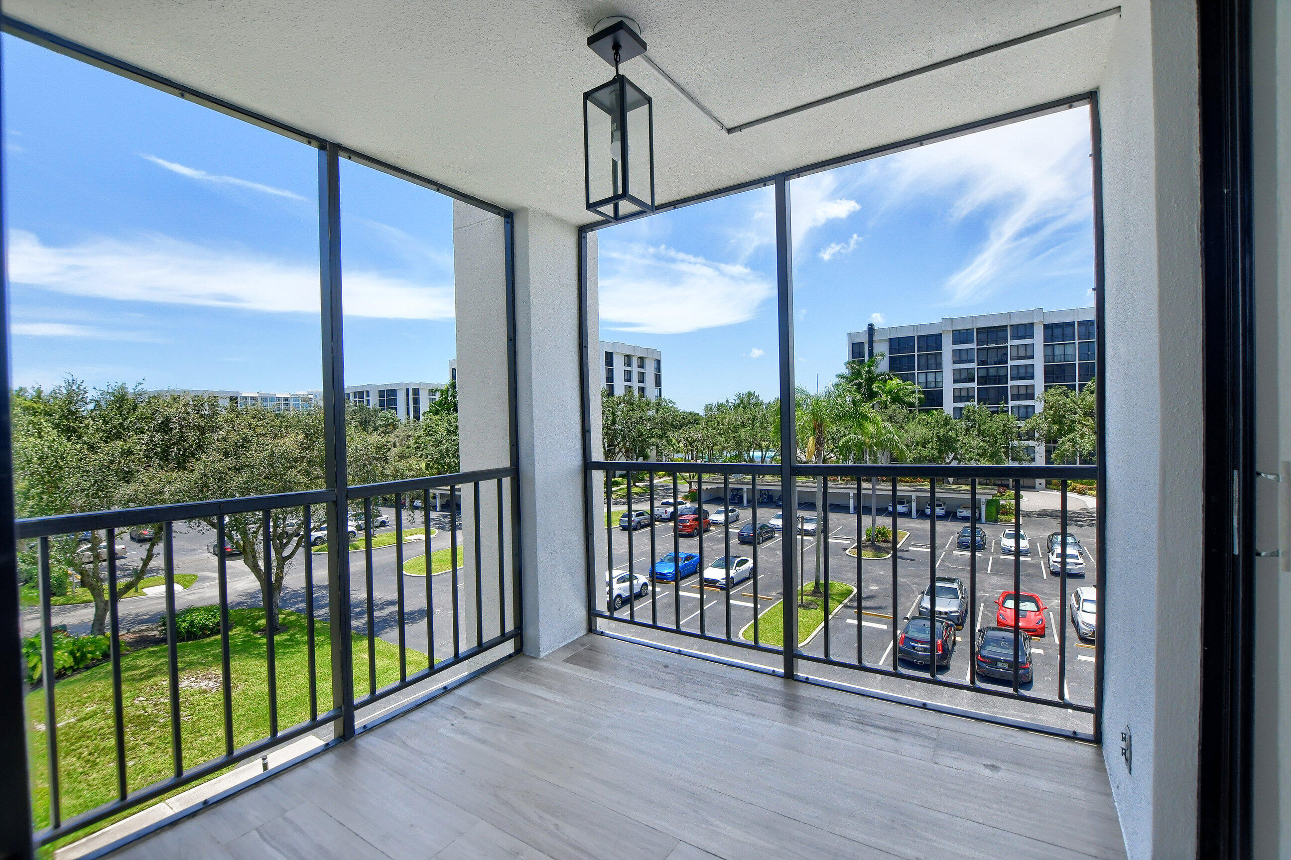 7819 Lakeside Boulevard, Unit 842 Boca Raton, FL 33434 - Photo 36 of 58 27_ebf_3445-hdr(5)