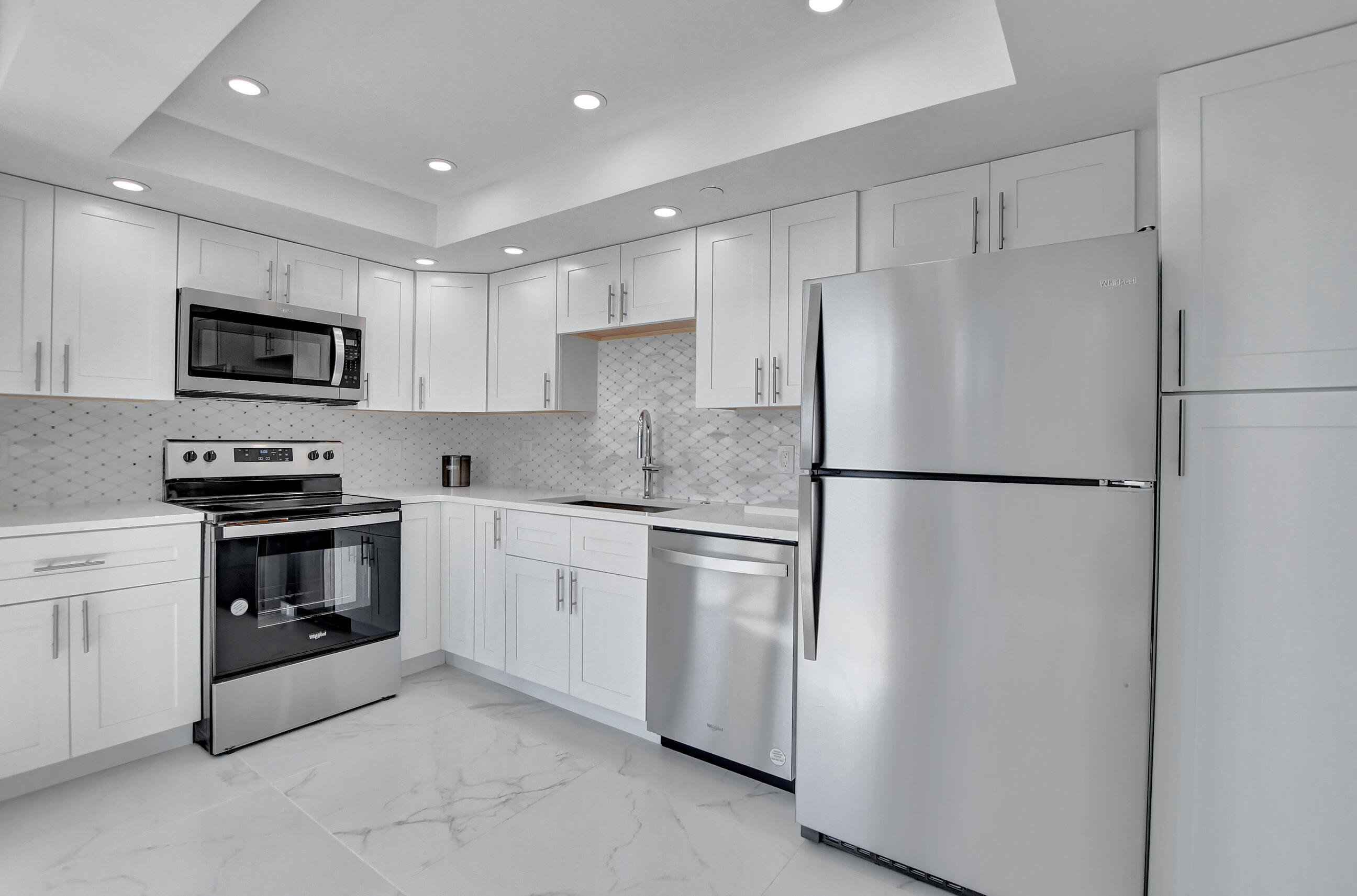 7819 Lakeside Boulevard, Unit 842 Boca Raton, FL 33434 - Photo 4 of 58 10_dsc_0261
