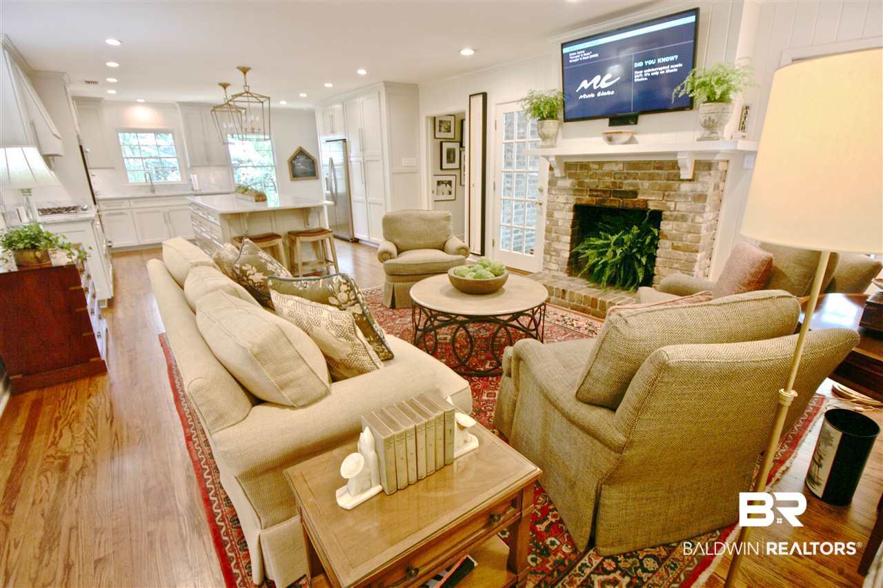 54 Ridgelawn Drive East Mobile, AL 36608 - Photo 10 of 32