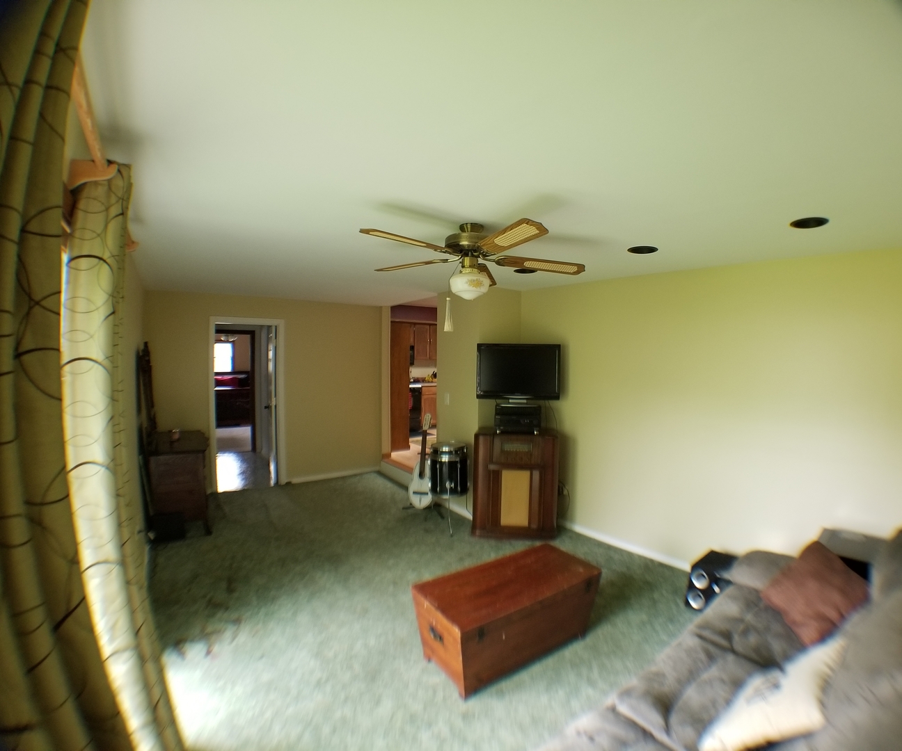 412 South Oltendorf Road Streamwood, IL 60107 - Photo 12 of 35
