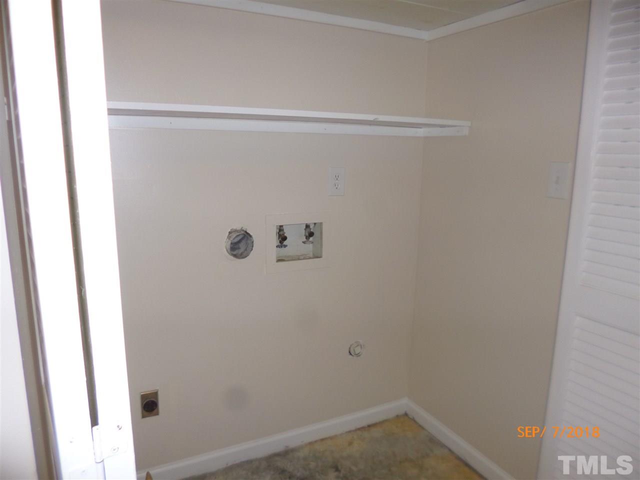 1335 Springlawn Court Raleigh, NC 27609 - Photo 11 of 25