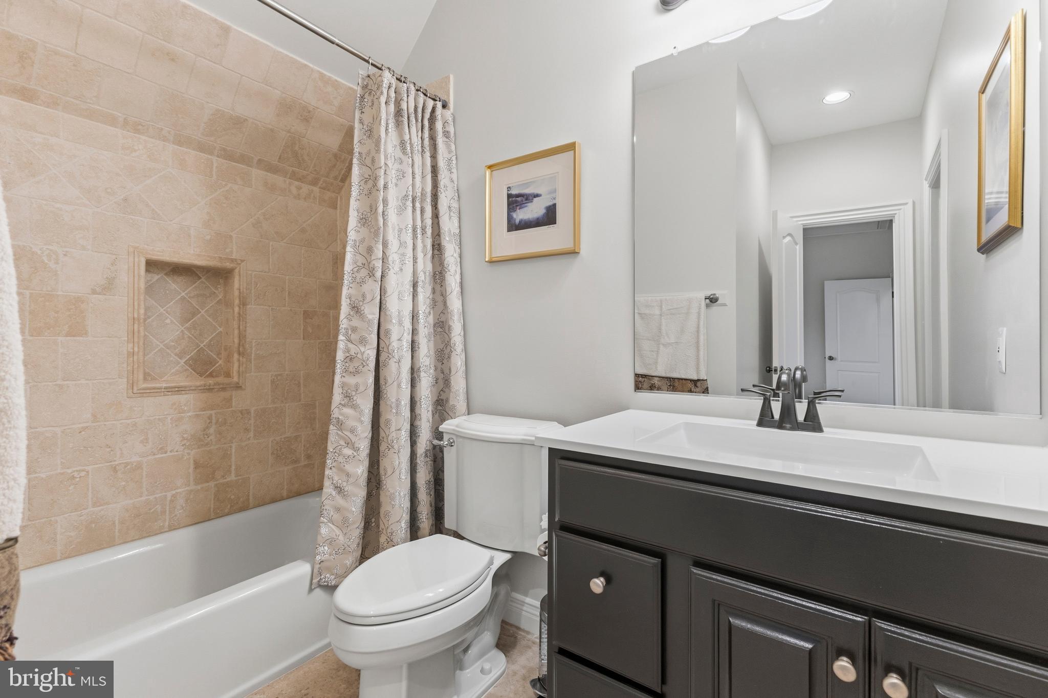 8306 Roxborough Loop Gainesville, VA 20155 - Photo 58 of 115