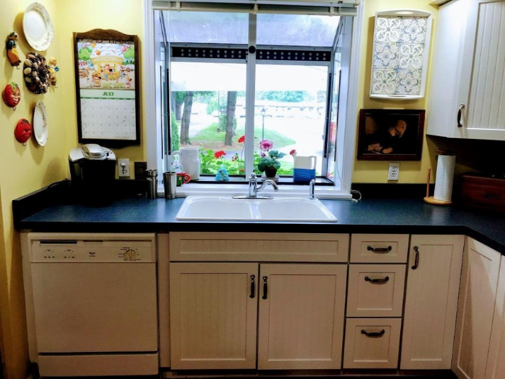 2801 Niles Road Kitchen 2