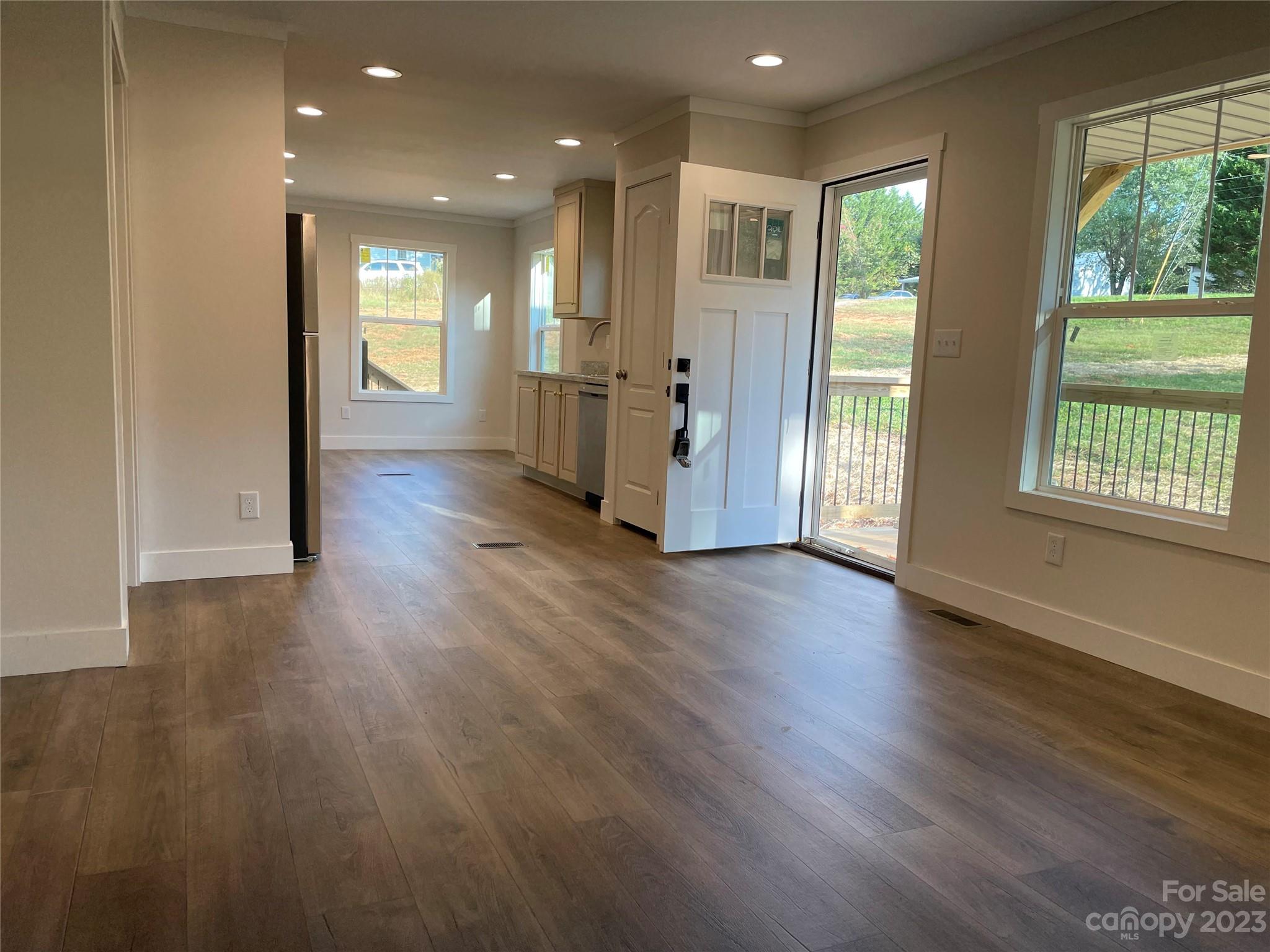 1625 Amherst Road Morganton, NC 28655 - Photo 7 of 34 Gallery Image 7