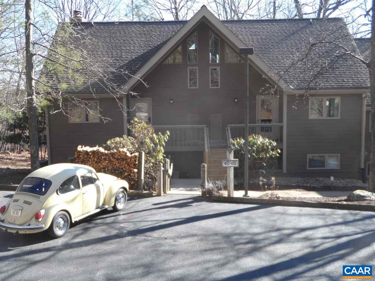452 Three Ridges, Unit 452 Roseland, VA 22967 - Photo 3 of 28 a view of a house with a yard