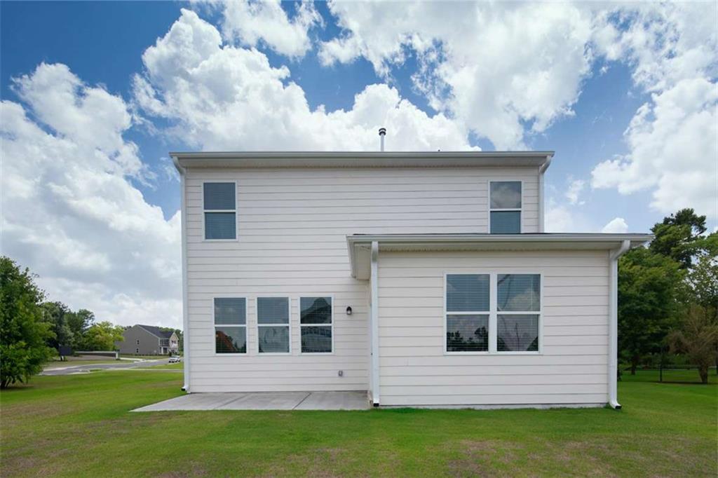 197 Lauritsen Way Newnan, GA 30265 - Photo 33 of 33 a view of a house with a yard