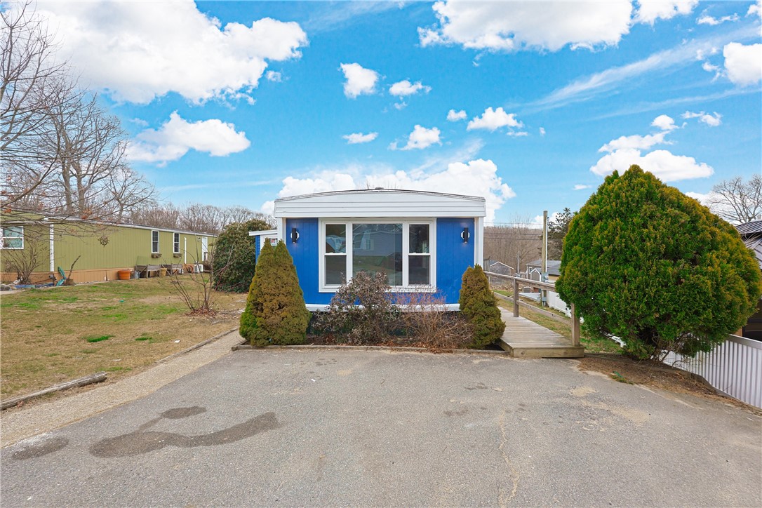 301 Bulgarmarsh Road Tiverton, RI 02878 - Photo 3 of 34 Gallery Image 3