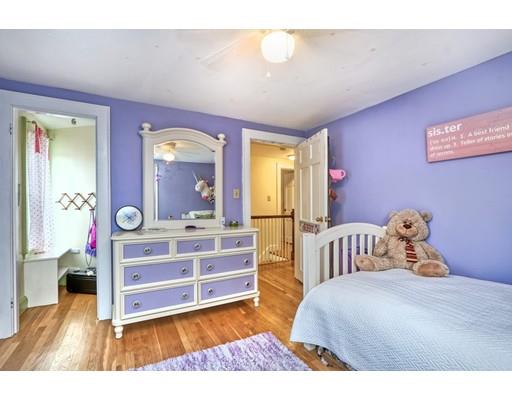 43 Greenacre Road Westwood, MA 02090 - Photo 12 of 20 Gallery Image 12