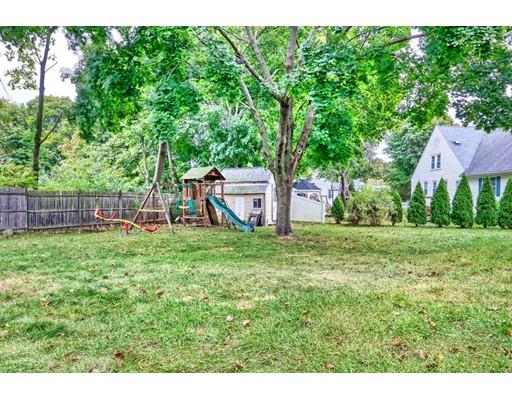 43 Greenacre Road Westwood, MA 02090 - Photo 19 of 20 Gallery Image 19