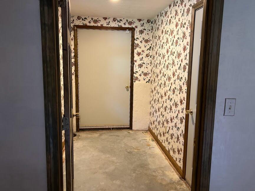 507 Pool Street Biddeford, ME 04005 - Photo 25 of 36 In-Law Entrance to Garage