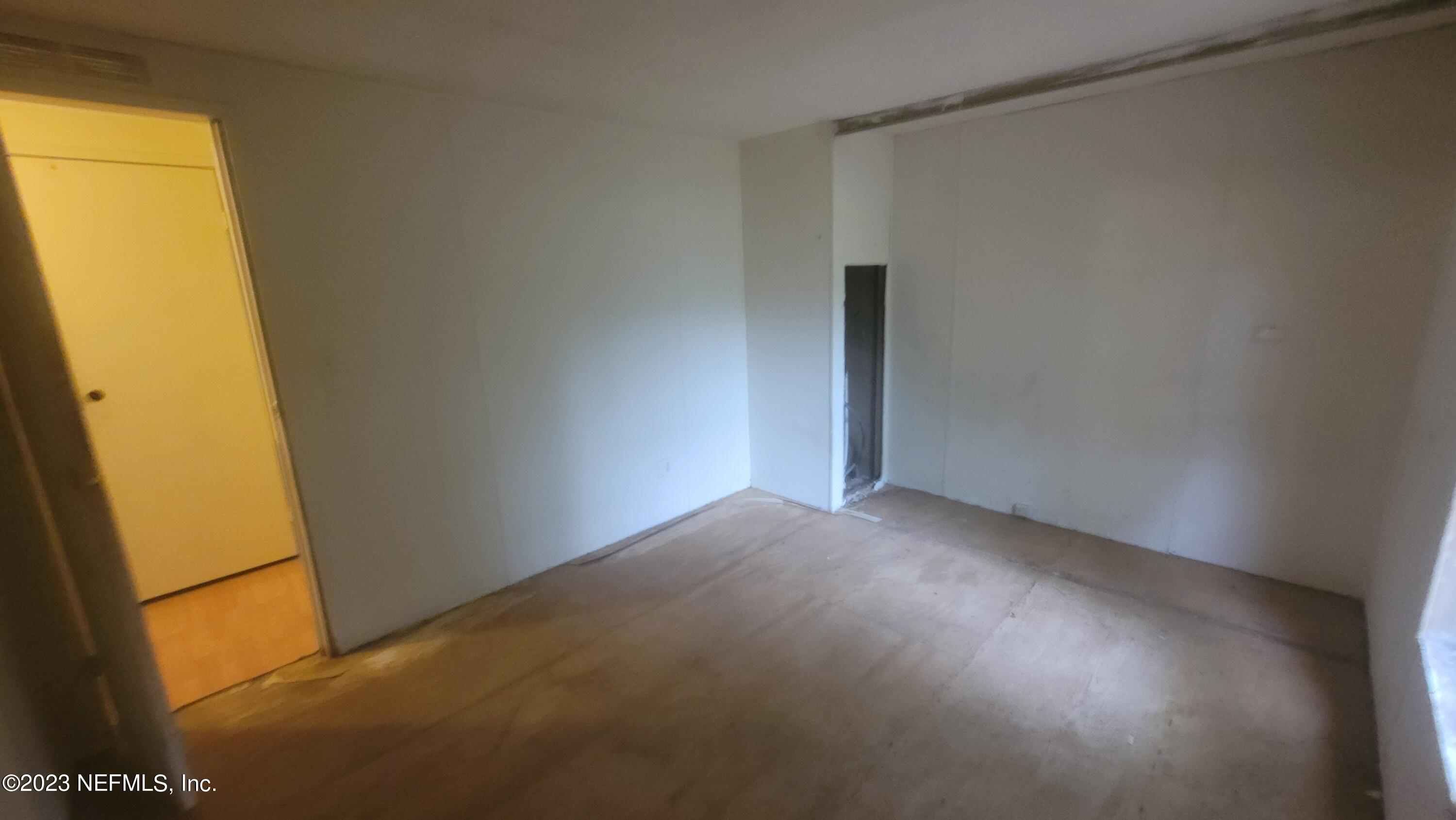 21419 Northwest County 1493 Road Alachua, FL 32615 - Photo 18 of 33 Third Bedroom
