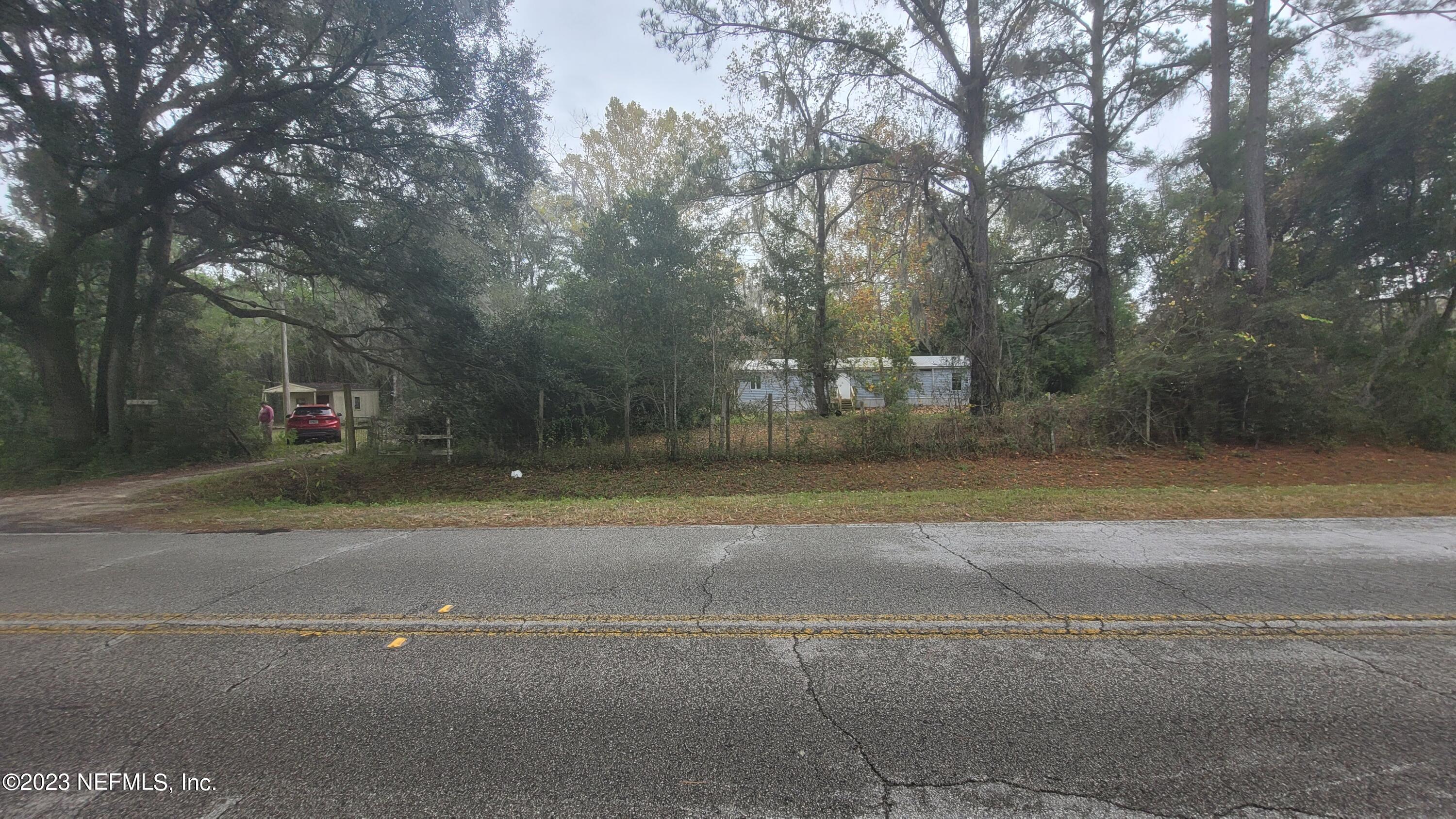 21419 Northwest County 1493 Road Alachua, FL 32615 - Photo 31 of 33 Street View of Home