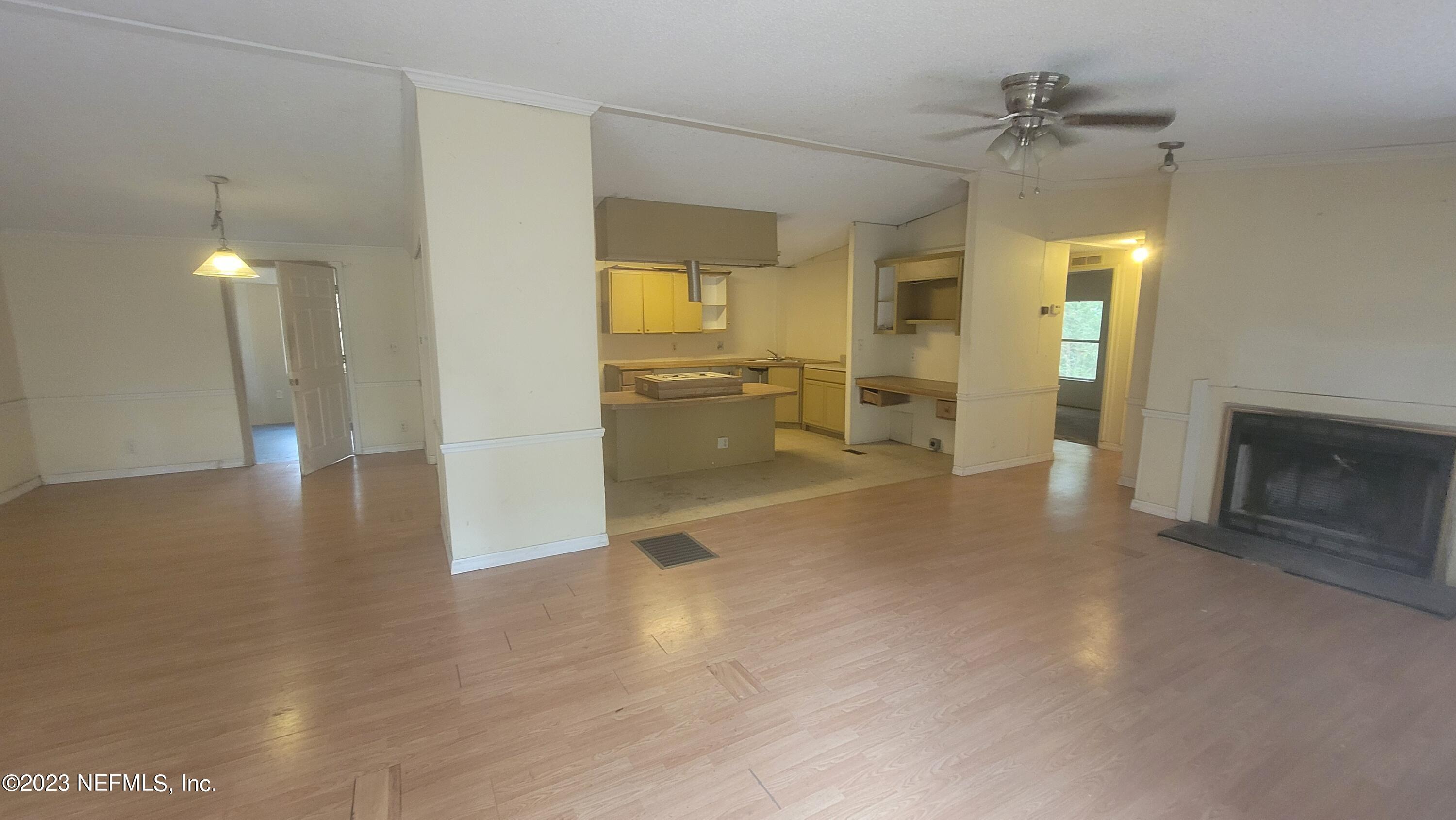 Right Open Living Area