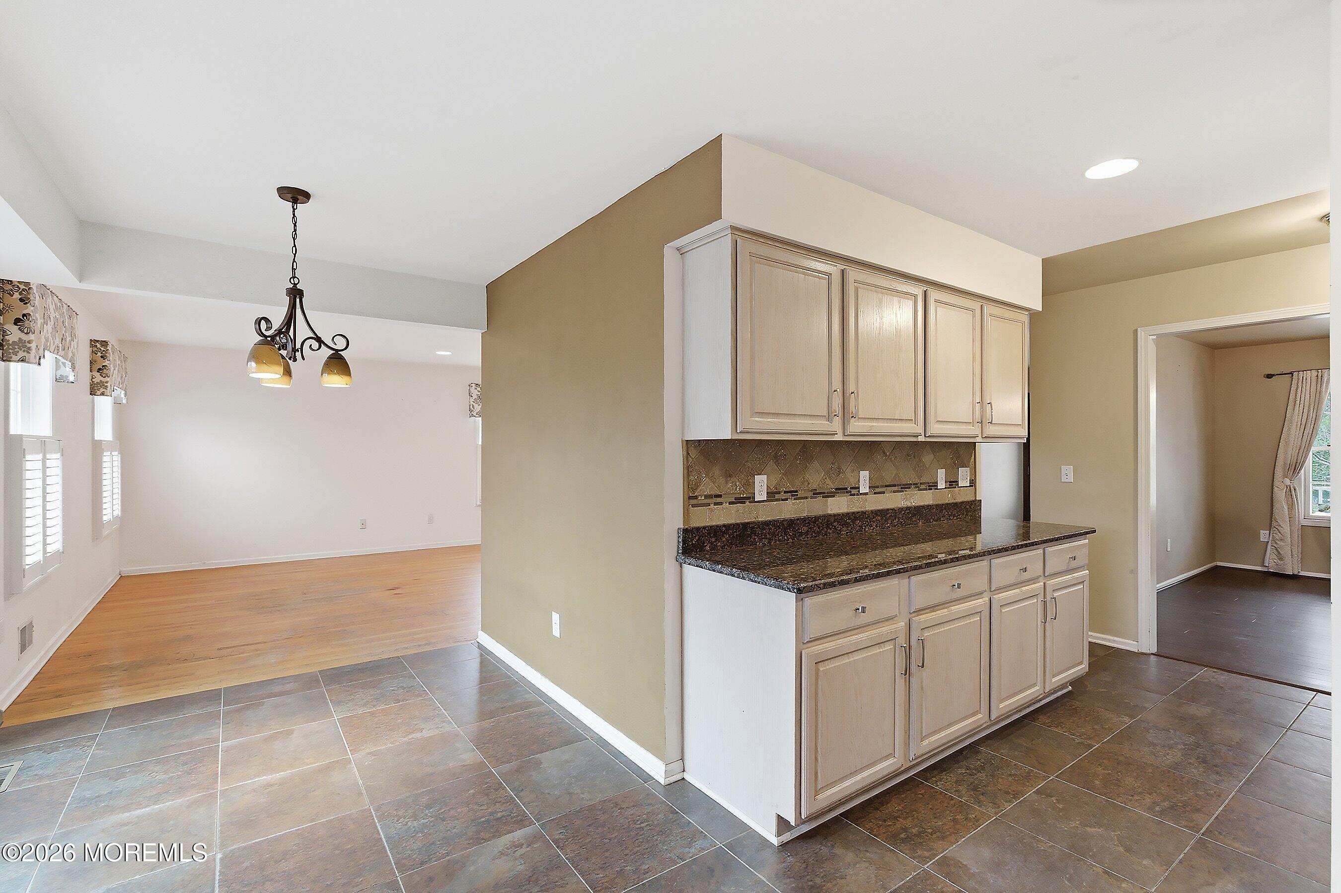 579 Harbor Road Brick, NJ 08724 - Photo 14 of 84 Kitchen