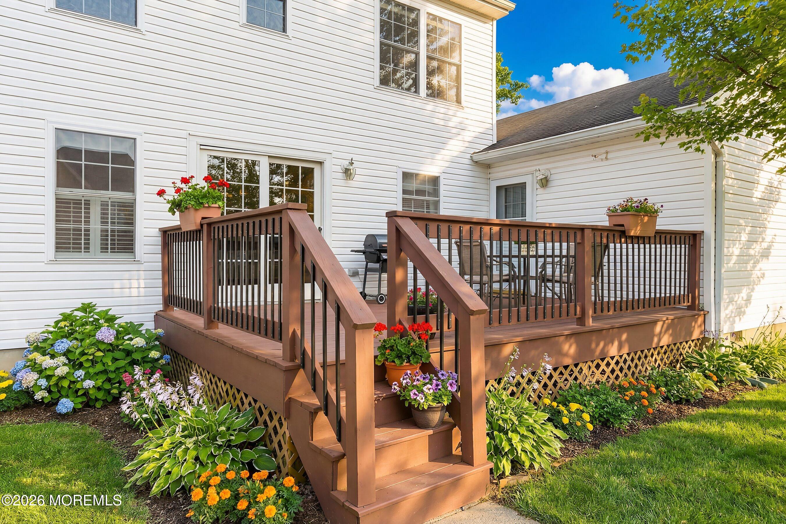 579 Harbor Road Brick, NJ 08724 - Photo 43 of 84 Rear deck