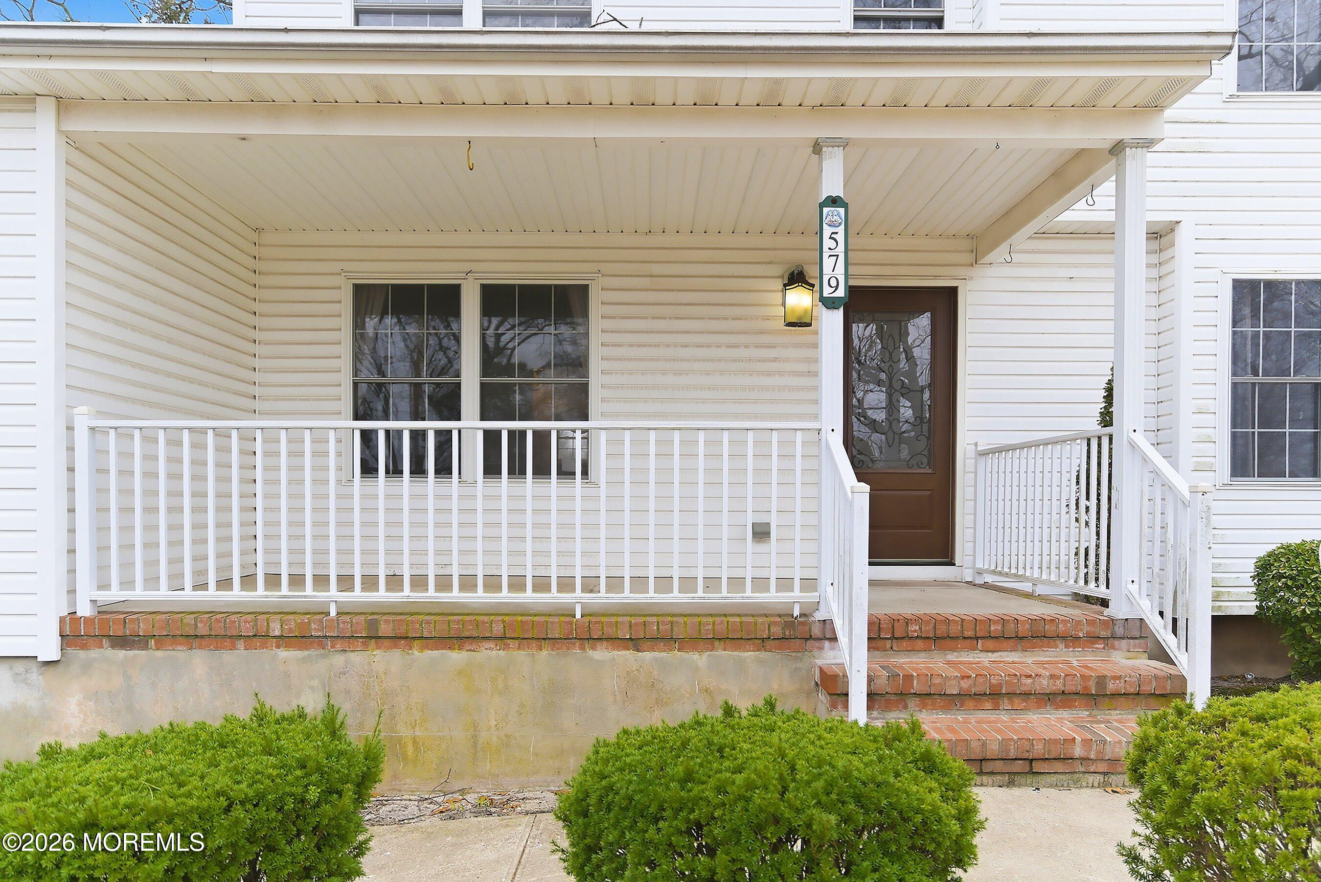 579 Harbor Road Brick, NJ 08724 - Photo 8 of 84 Front porch