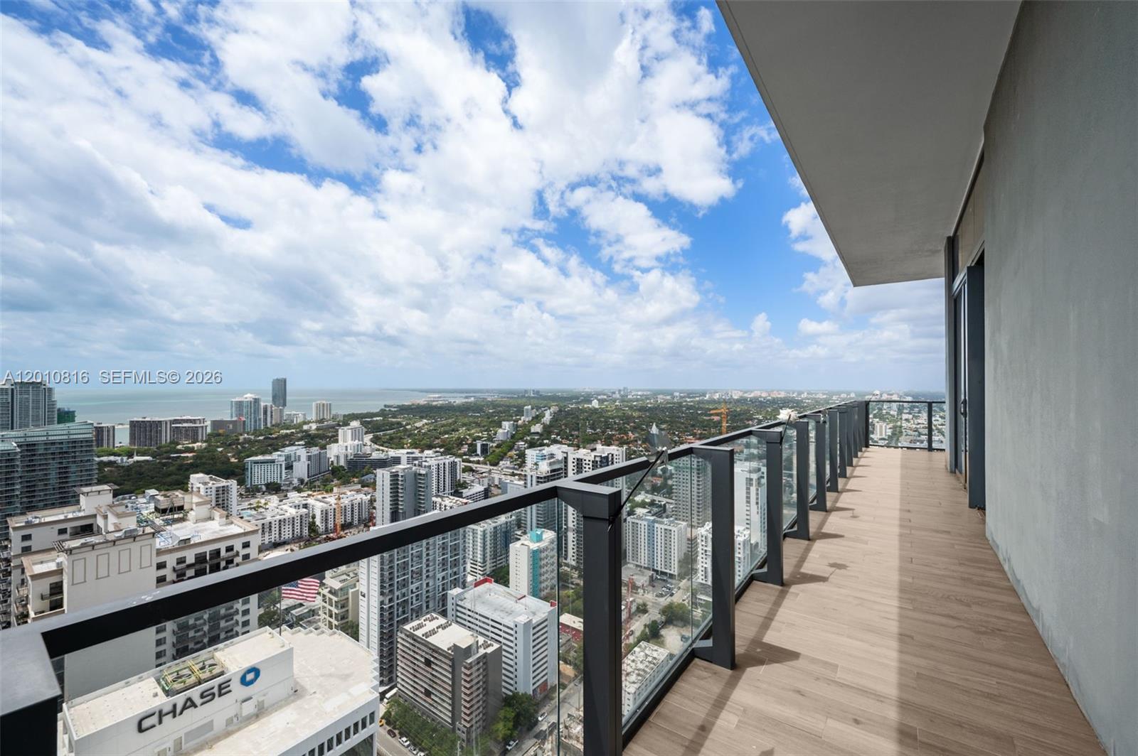 88 Southwest 7th Street, Unit PH4301 Miami, FL 33130 - Photo 28 of 47