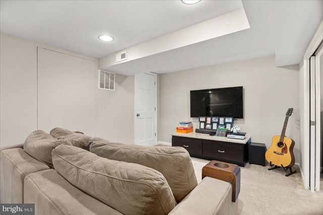 $1,500,000 | 612 Melrose Street, Alexandria, VA 22302