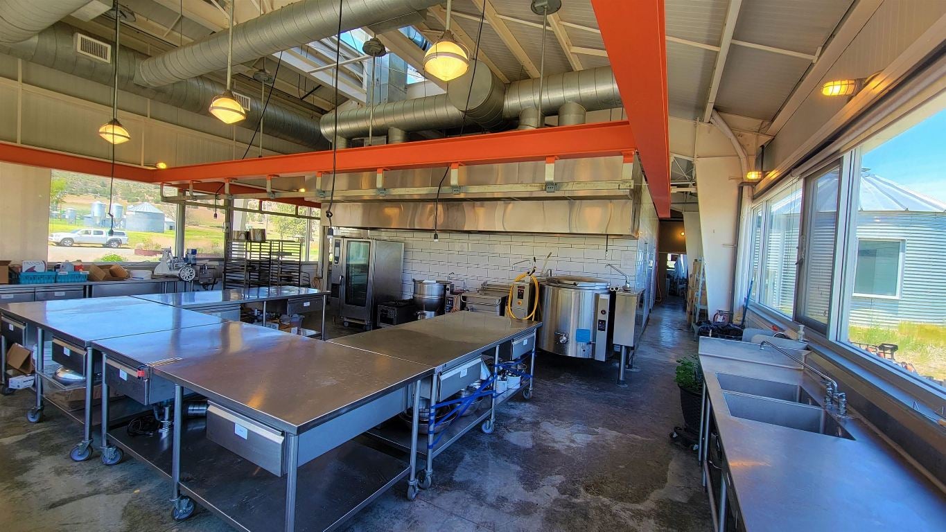 4722 Scarface Road Gazelle, CA 96034 - Photo 9 of 50 Gallery Image 9