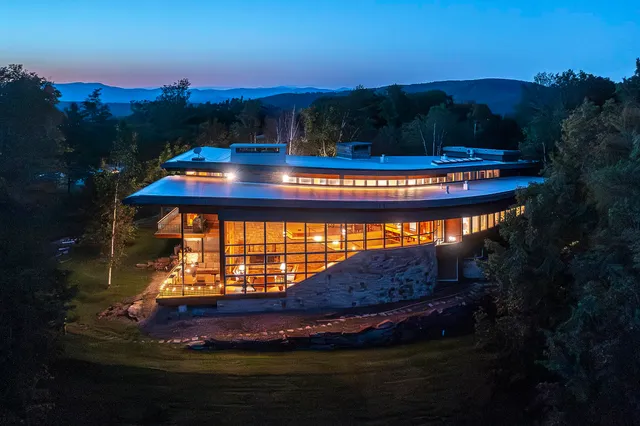 $4,999,000 | 454 Mountain Road, Stratton, VT 05360
