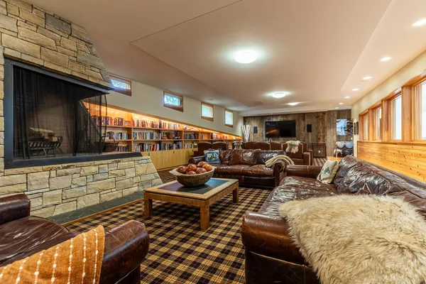 $4,999,000 | 454 Mountain Road, Stratton, VT 05360