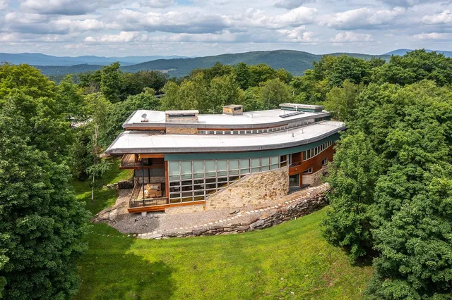 $4,999,000 | 454 Mountain Road, Stratton, VT 05360