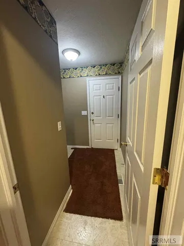 $1,950 | 945 Summer Court, Idaho Falls, ID 83404