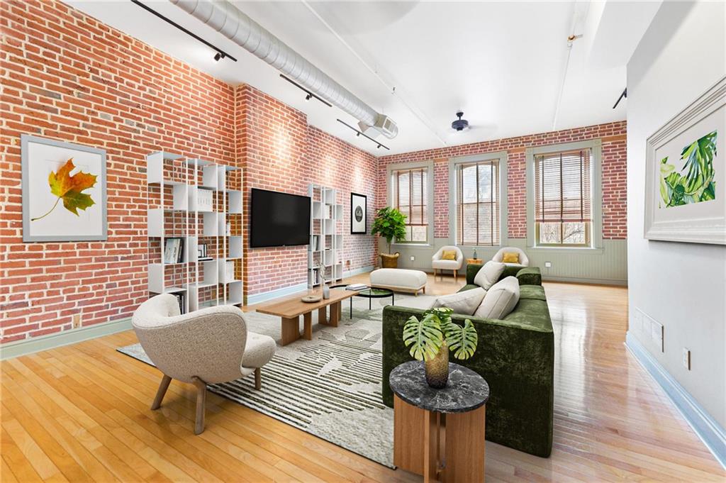3501 Butler Street, Unit 2A Pittsburgh, PA 15201 - Photo 2 of 22 Gorgeous living space