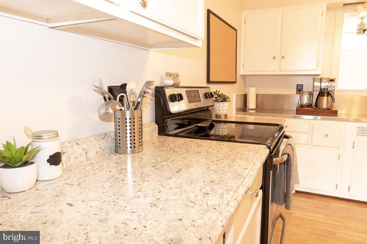 266 Reynolds Mill Road York, PA 17403 - Photo 3 of 31 Gallery Image 3