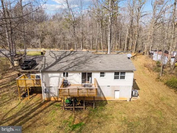 $398,500 | 12660 Hazel River Road, Rixeyville, VA 22737