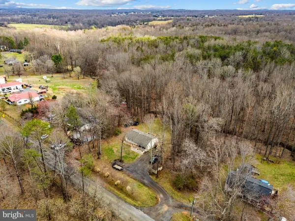 $398,500 | 12660 Hazel River Road, Rixeyville, VA 22737
