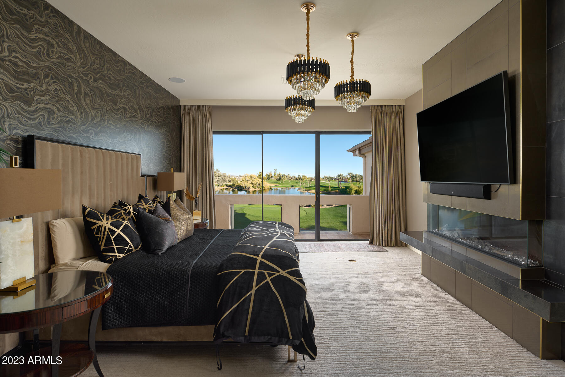 7425 East Gainey Ranch Road, Unit 22 Scottsdale, AZ 85258 - Photo 20 of 35 Primary Bedroom