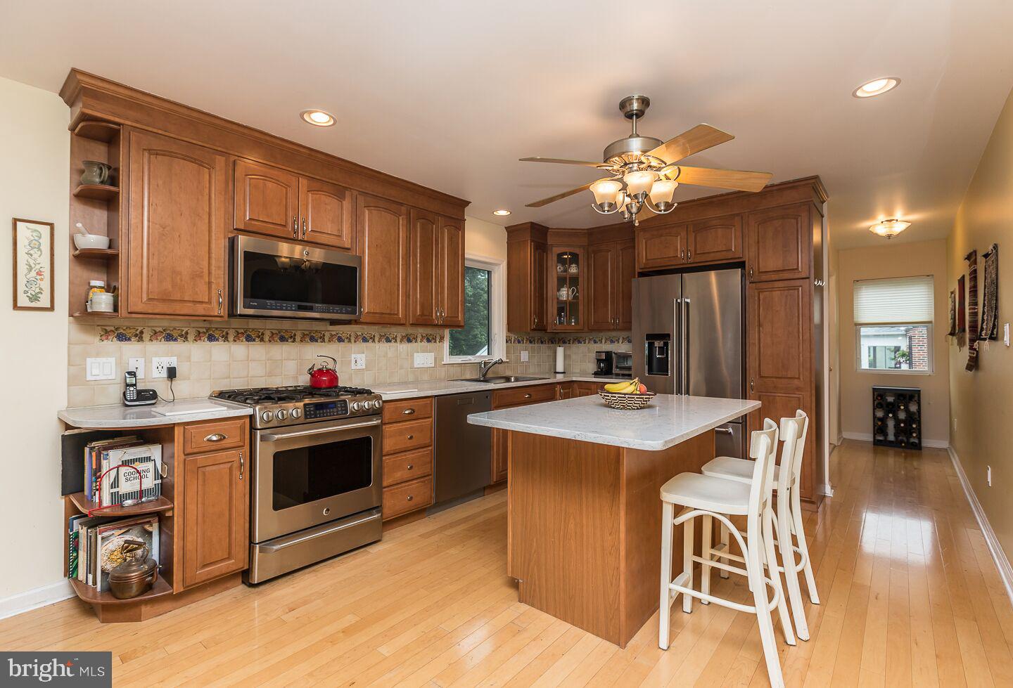 146 Ridgefield Road Newtown Square, PA 19073 - Photo 16 of 38 Kitchen