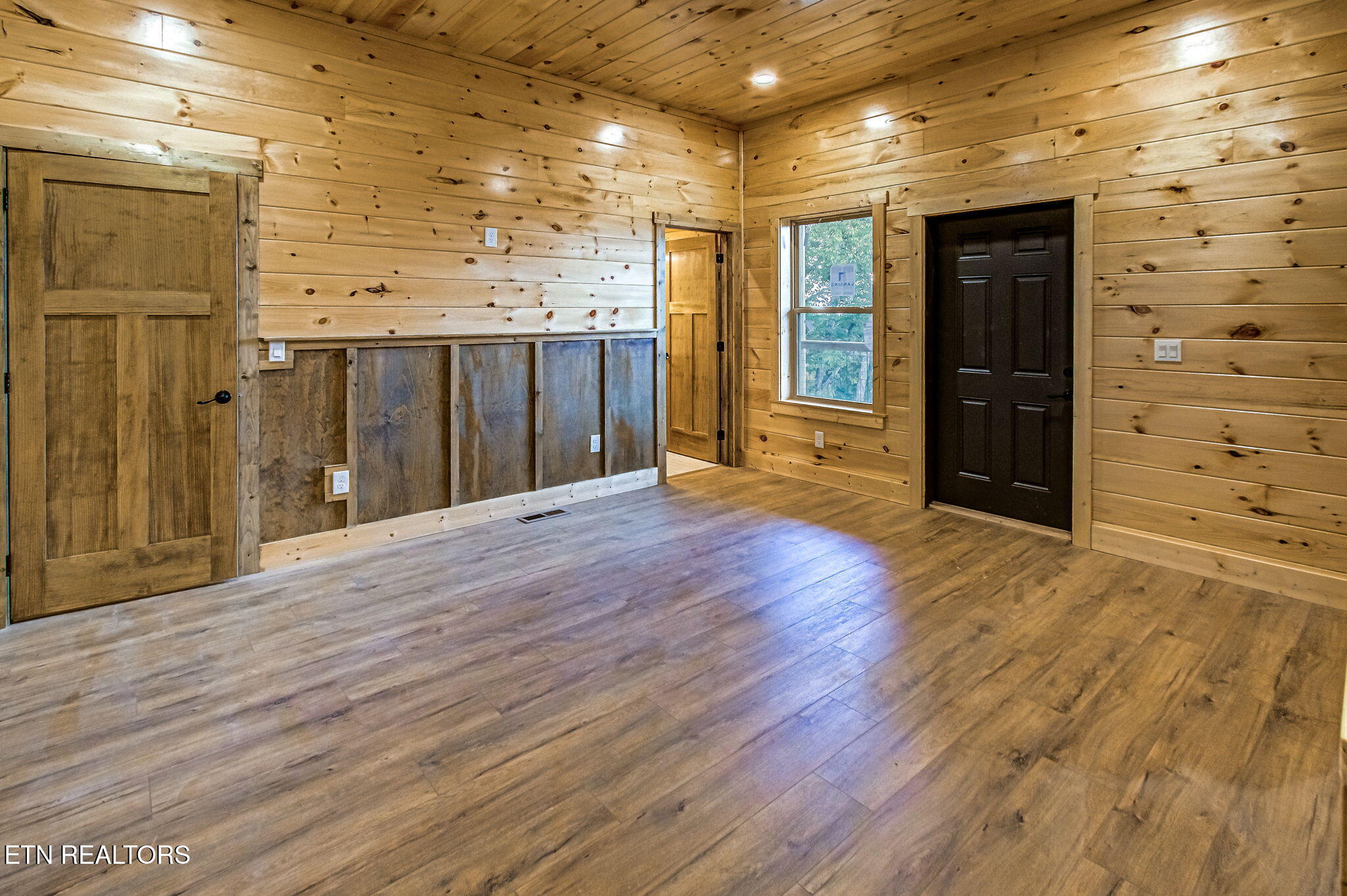 1821 Pinestand Ridge Way Sevierville, TN 37862 - Photo 34 of 58 homesandvideos aerials-13447