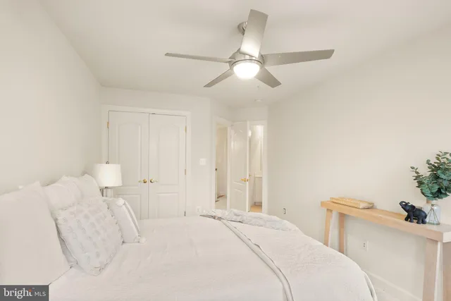 $1,185,000 | 7721 Spoleto Lane, Unit 9, McLean, VA 22102