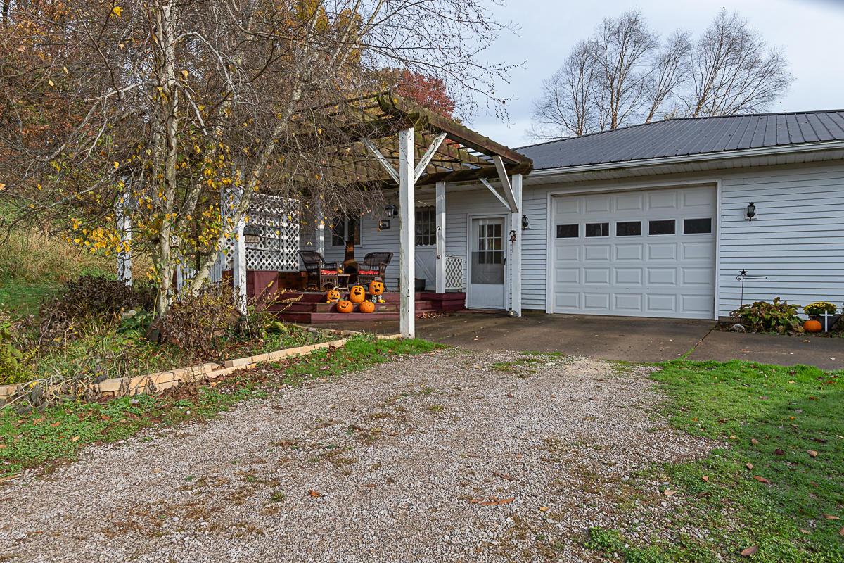 30400 Jug Run Road Frazeysburg, OH 43822 - Photo 30 of 53
