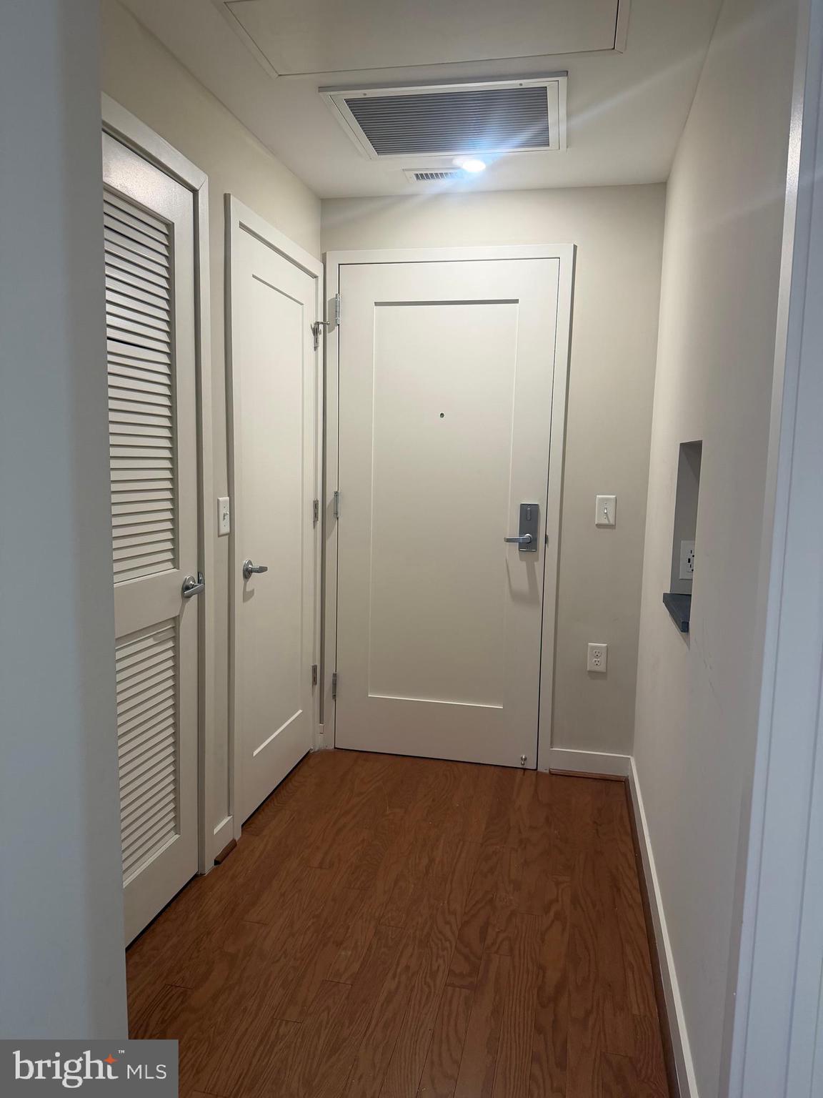 1320 Fenwick Lane, Unit 700 Silver Spring, MD 20910 - Photo 11 of 26 a view of bathroom