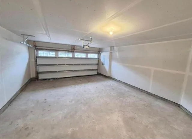 $2,595 | 14930 Archdale Lane, Rosemount, MN 55068