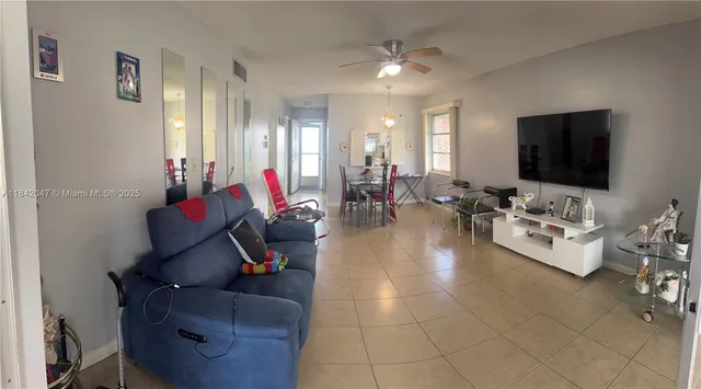 $155,000 | 2201 Croton Court, Lehigh Acres, FL 33936