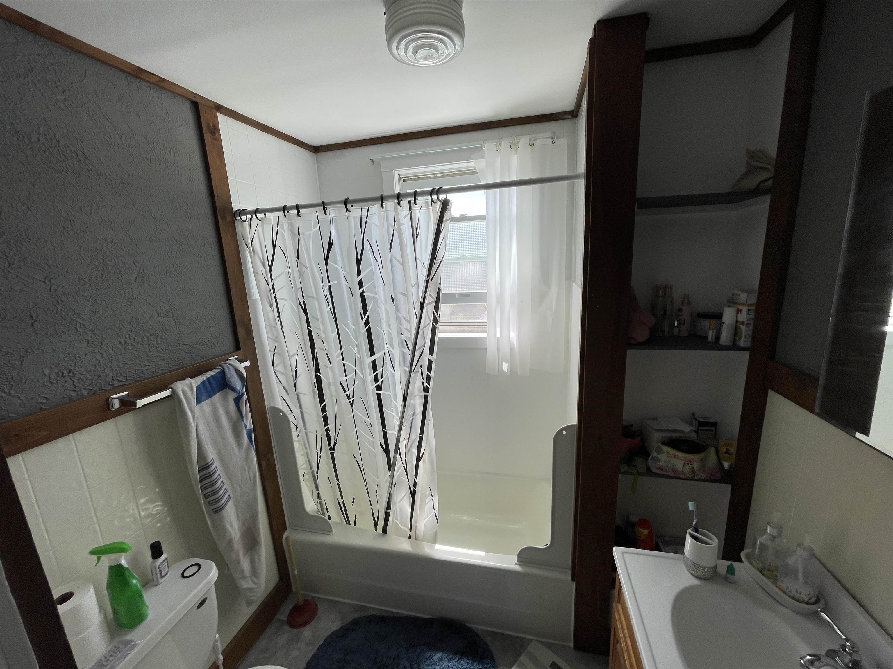 8 Williams Street Lancaster, NH 03584 - Photo 20 of 39