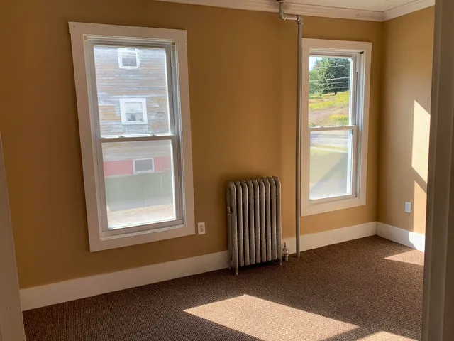 $279,000 | 8 Williams Street, Lancaster, NH 03584